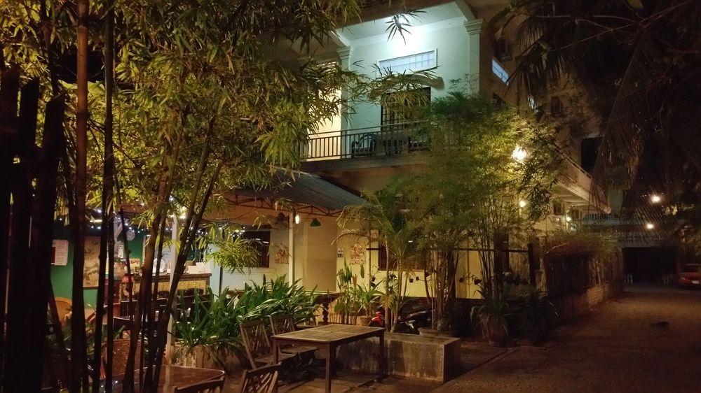Sok San Hostel Siem Reap Exterior photo